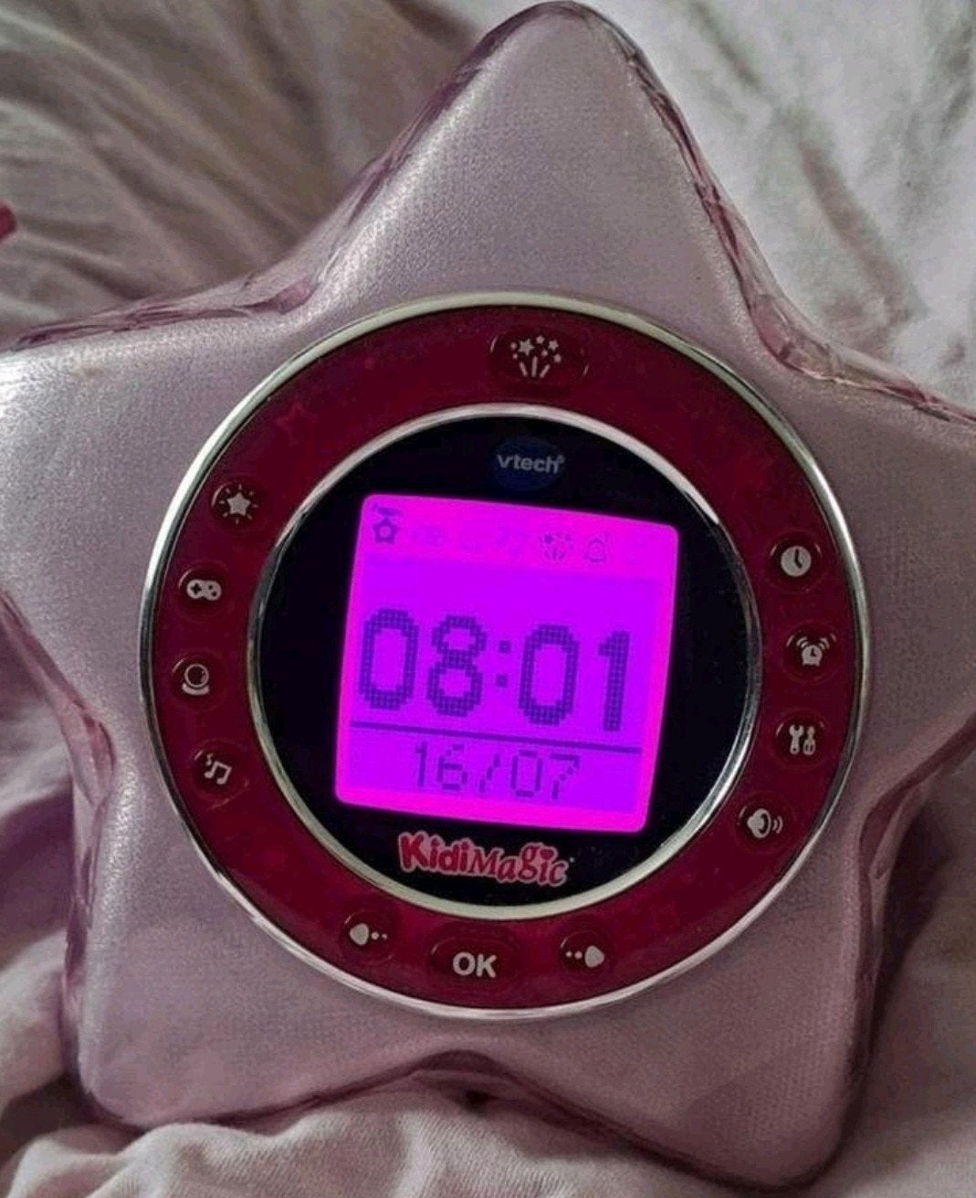 Tech KidiMagic sterrenklok / kinderwekker met licht, Ophalen of Verzenden, Zo goed als nieuw