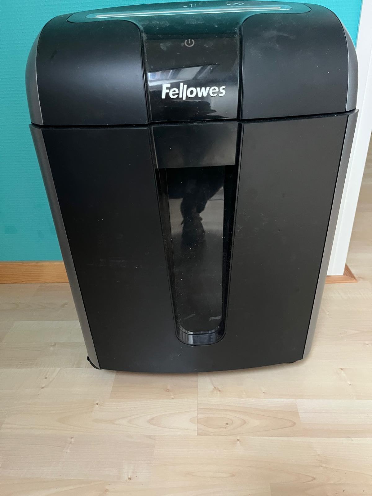 Fellowes papierversnipperaar - zo goed als nieuw, Ophalen