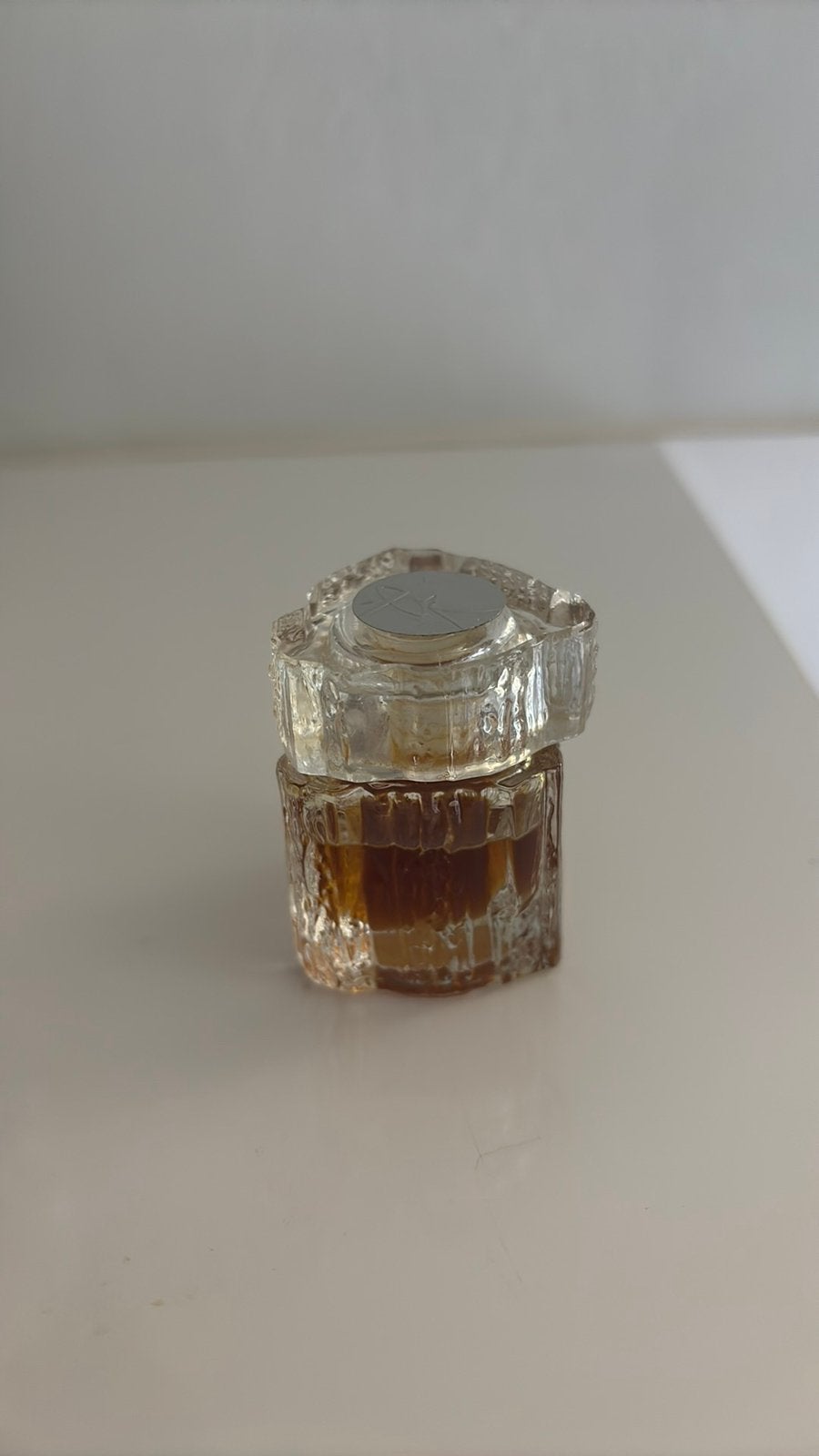 Houbigant essence rare pure parfum, Ophalen of Verzenden, Zo goed als nieuw