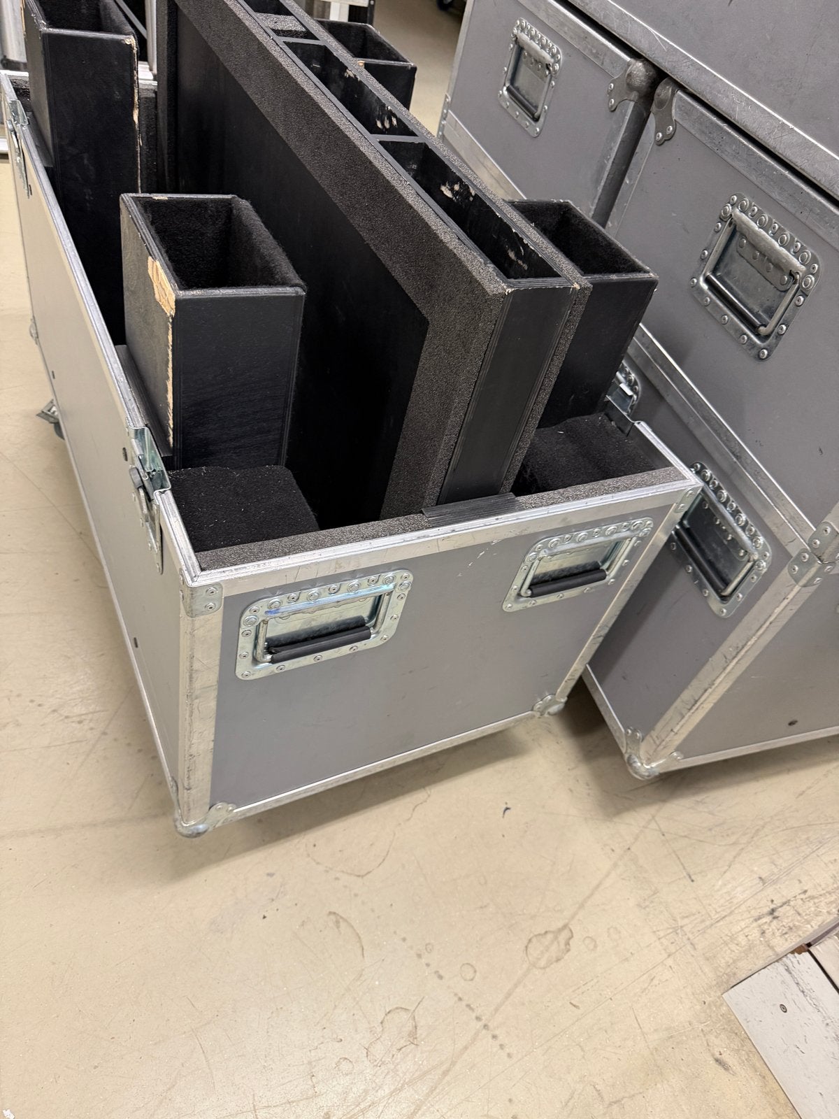 Flightcase voor flatscreen transport (113x59x76 cm), Muziek en Instrumenten, Ophalen, Gebruikt, Overige instrumenten, Flightcase