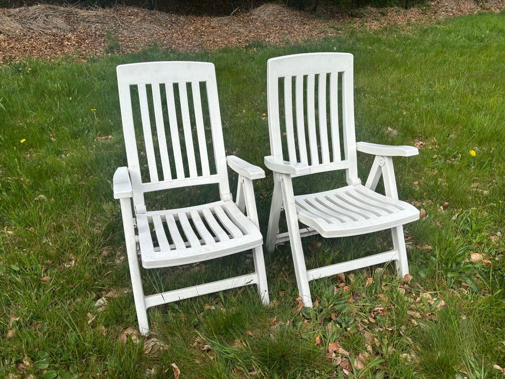 2 Flair Plaisir witte kunststof tuinstoelen, opklapbaar, Tuin en Terras, Tuinstoelen, Ophalen, Gebruikt, Kunststof, Inklapbaar
