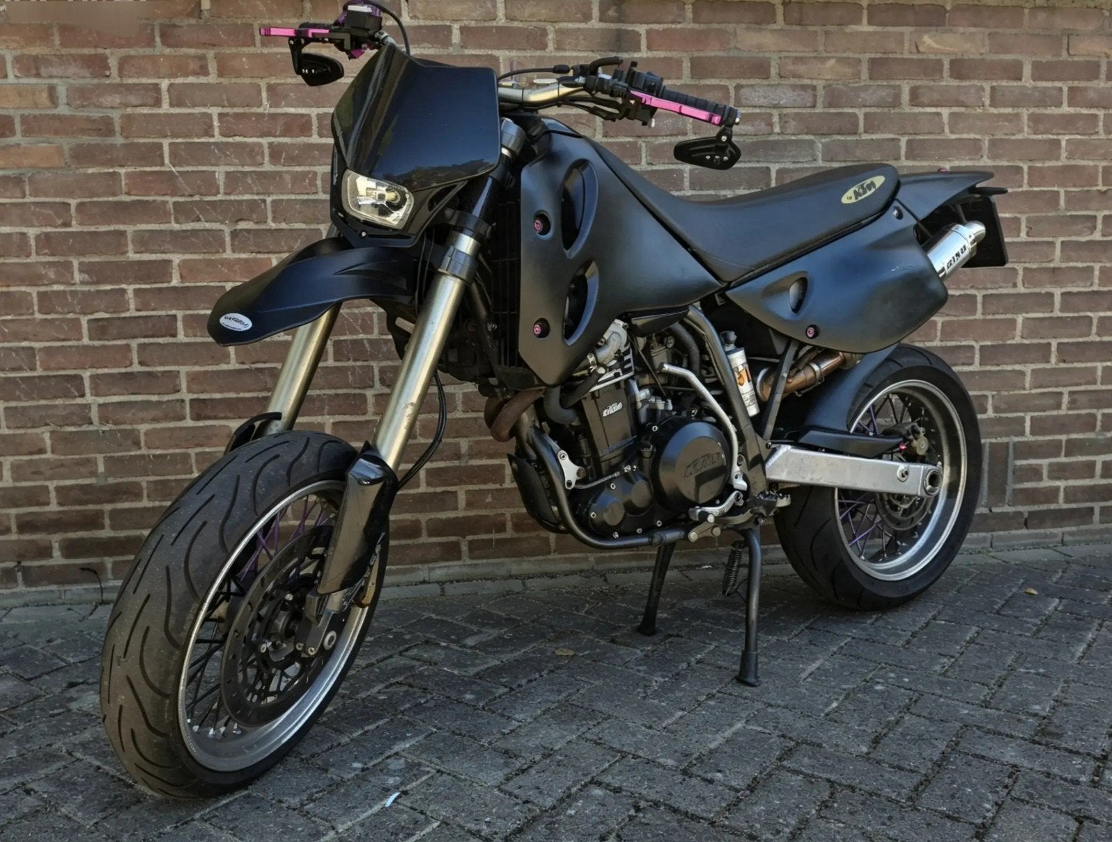 super mooie ktm 620 cc Supermoto met kenteken A2 en upgrades, Ophalen, Zo goed als nieuw, Overige merken