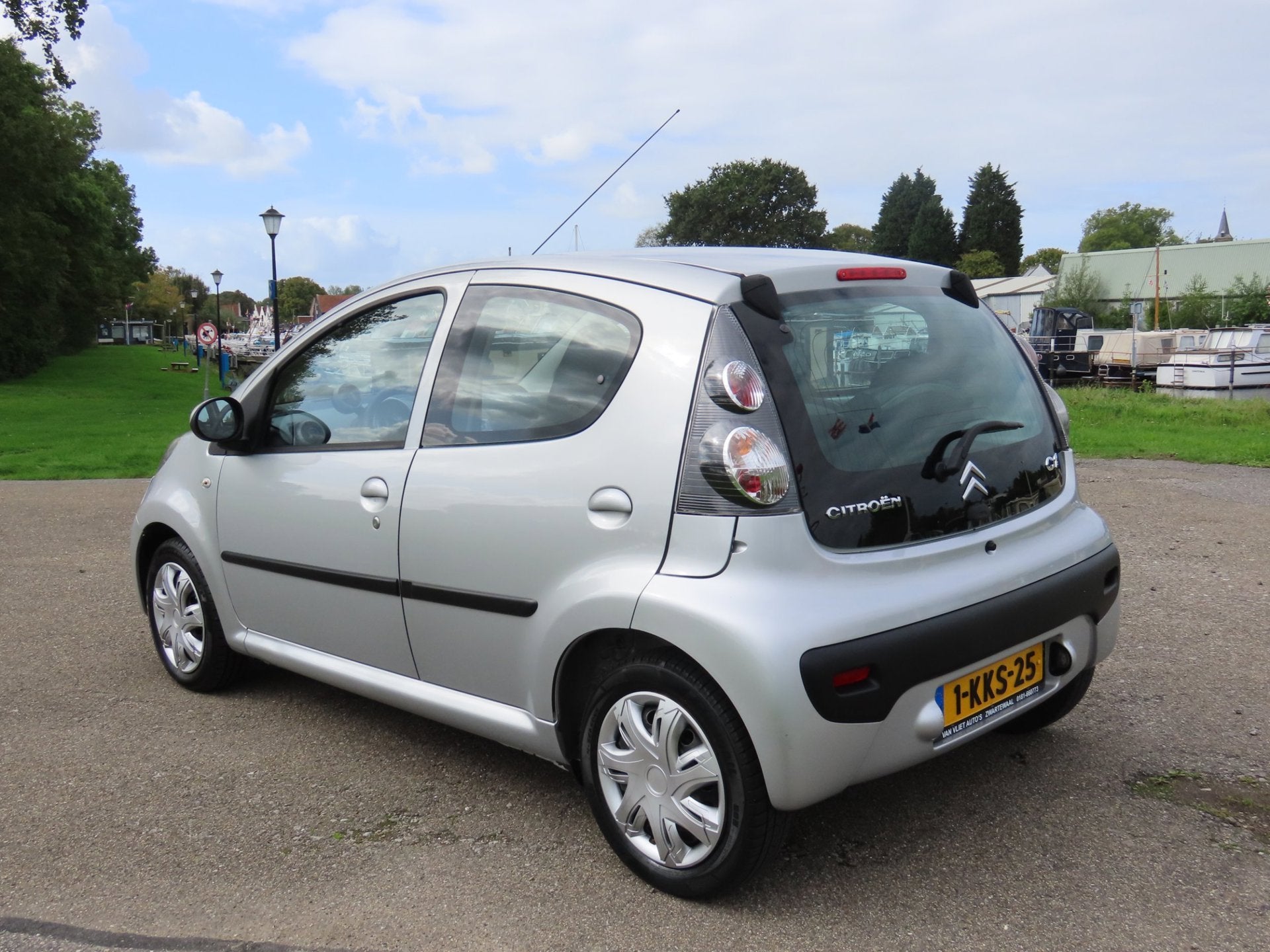 Citroen C1 1.0-12V Ambiance *Nieuwe koppeling !, Voorwielaandrijving, Gebruikt, Zwart, 4 stoelen