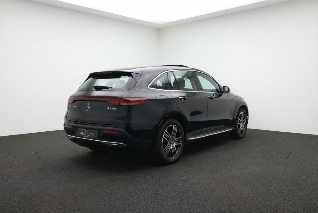 Mercedes-Benz EQC EQC 400 4Matic Schuifdak/Kanteldak l Camer, Auto's, Automaat, 0 cilinders, 80 kWh, Leder en Stof