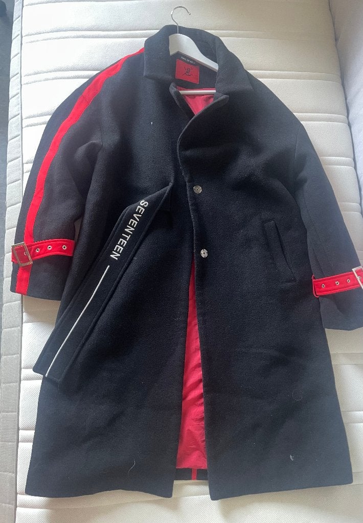 winter coats, Ophalen of Verzenden, Zo goed als nieuw, Maat 38/40 (M), Zwart