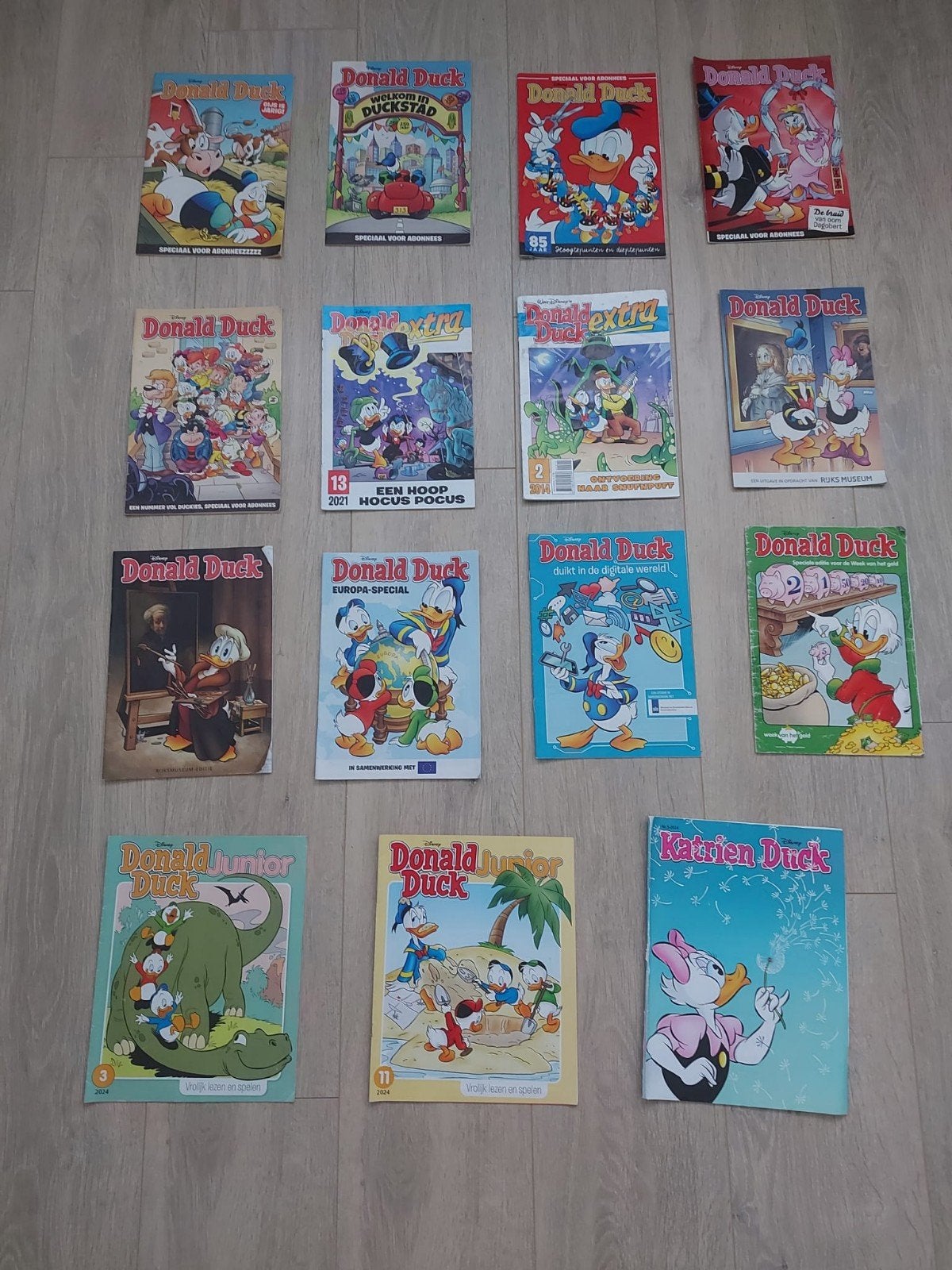 Donald Ducks Speciale nummers, Meerdere comics, Ophalen, Zo goed als nieuw, Europa