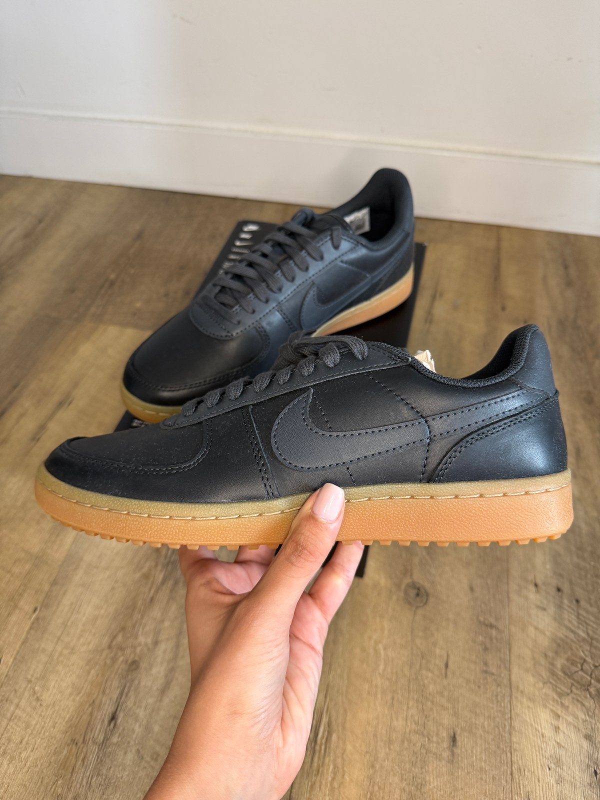 Nieuwe Nike Field General sneakers - Maat 42, Kleding | Heren, Schoenen, Zwart, Nieuw, Ophalen of Verzenden, Sneakers of Gympen