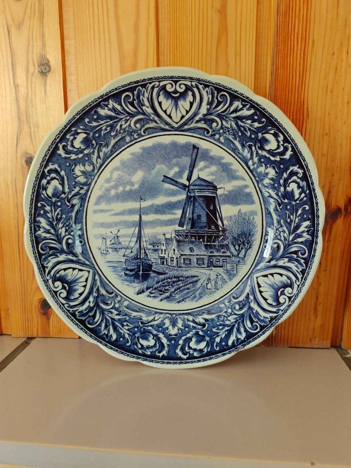 Delfts Blauw Boch Wandbord met Molen en Schepen, Antiek en Kunst, Ophalen of Verzenden