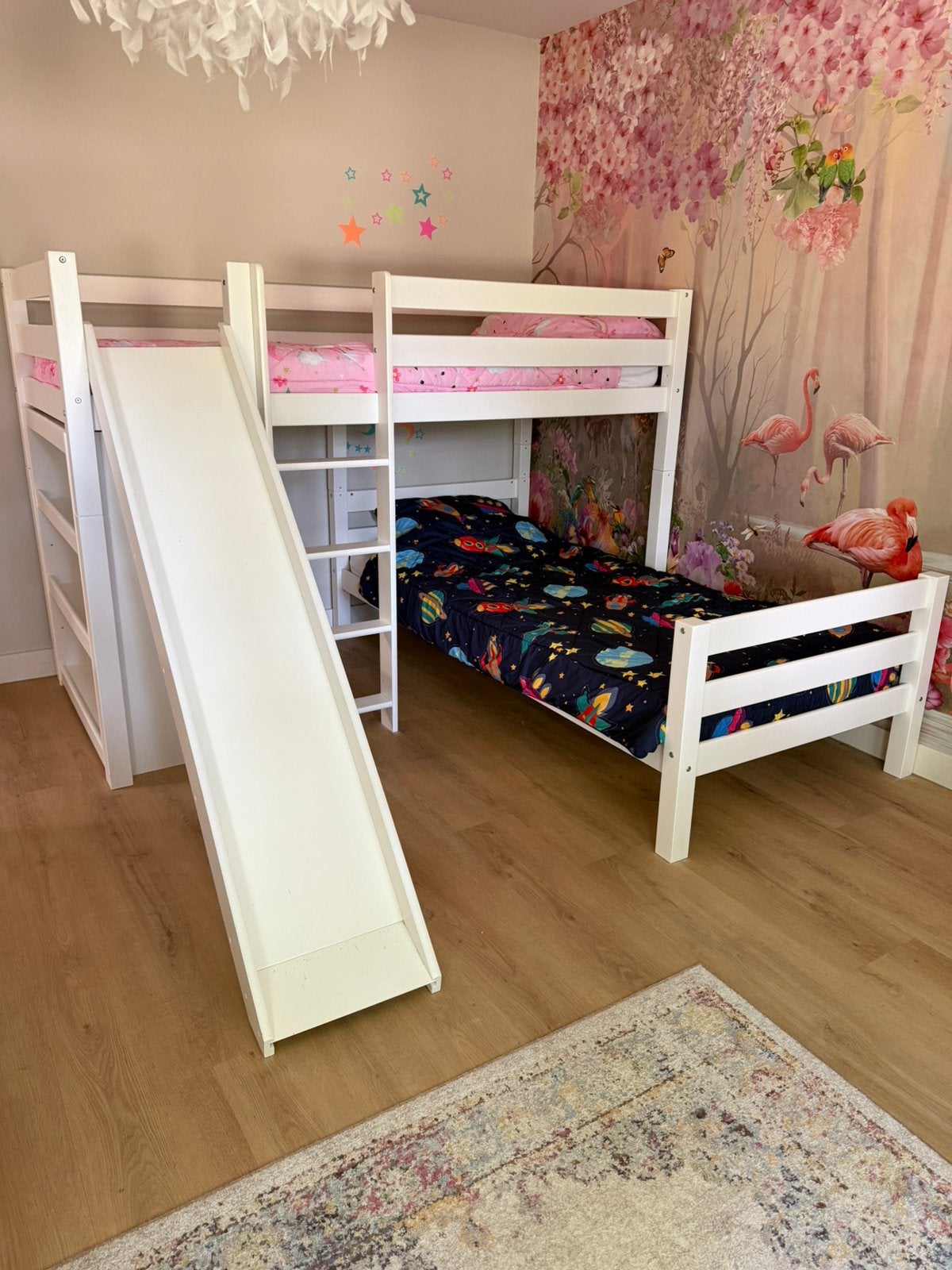 Stapelbed wit met open kast en glijbaan, Ophalen, Zo goed als nieuw, Stapelbed