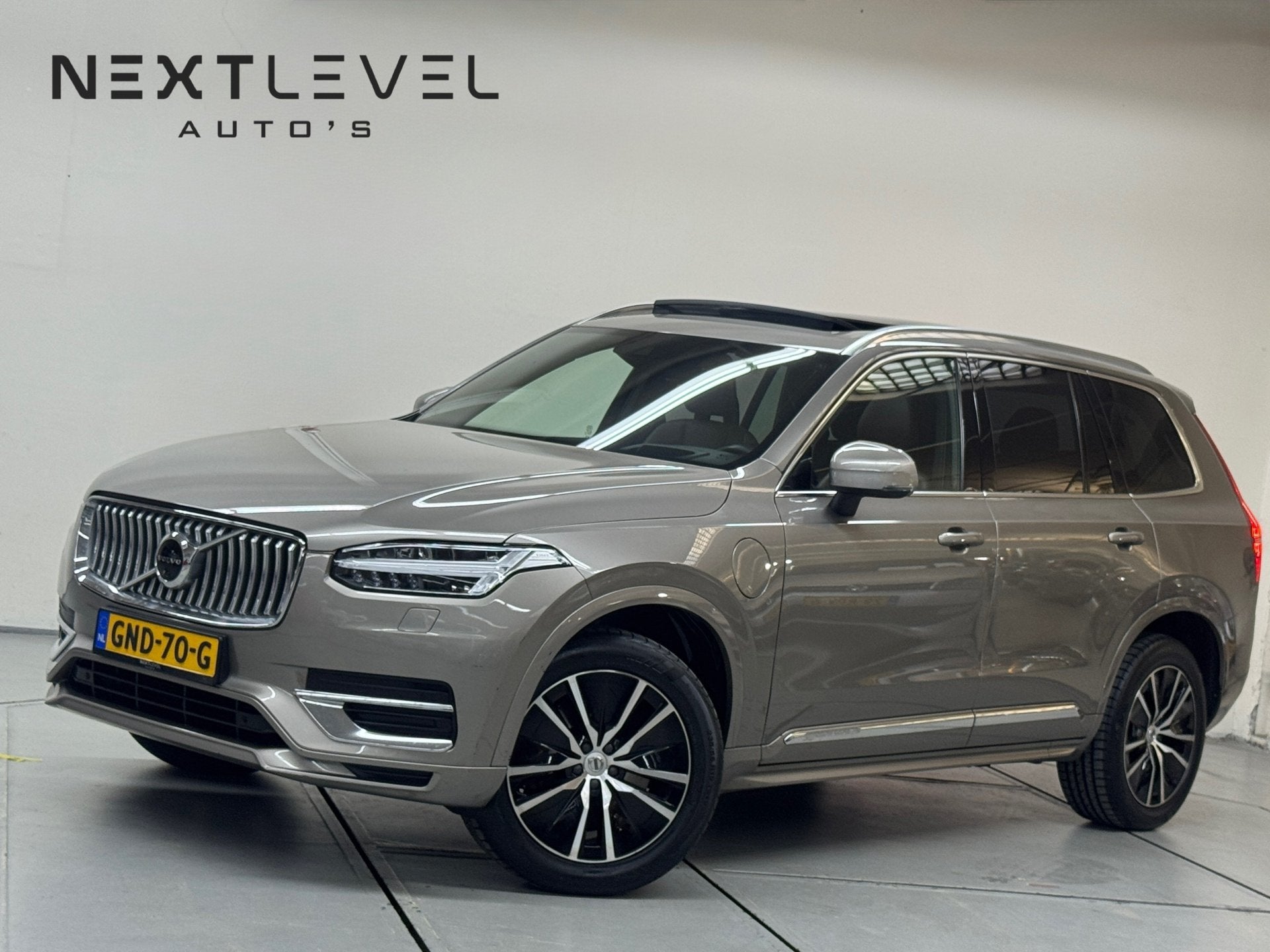 Volvo XC90 2.0 T8 Recharge AWD Inscriprion 7P Luchtvering Pa, Auto's, Euro 6, 4 cilinders, 7 stoelen, Lichtsensor