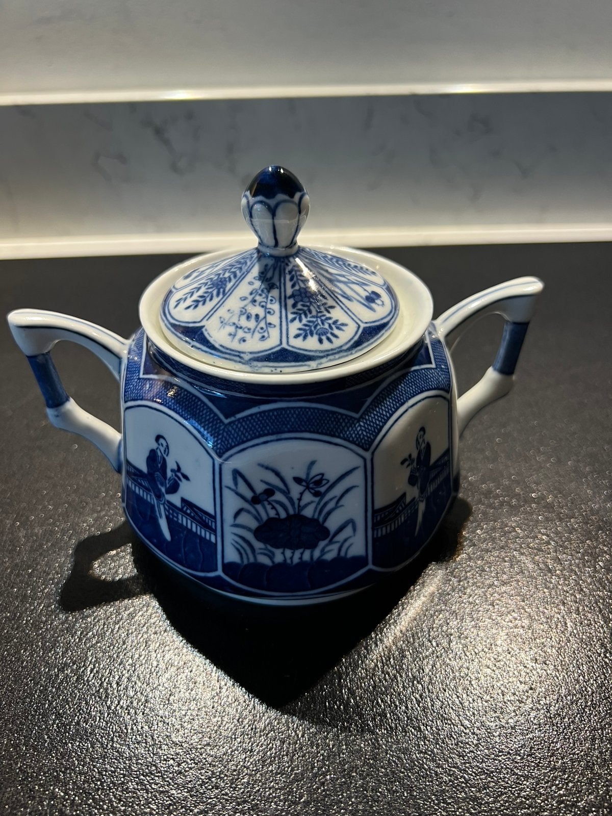 Suikerpot met deksel, Mosa., Antiek en Kunst, Ophalen of Verzenden