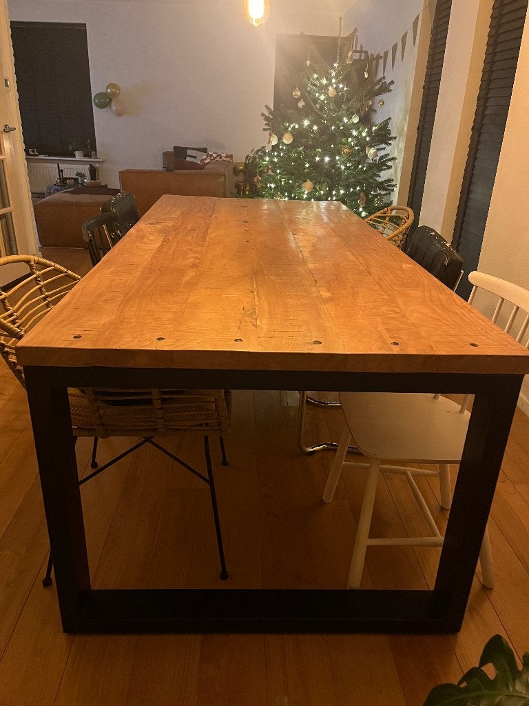 Houten eettafel - metalen onderstel 220cm, Huis en Inrichting, Tafels | Eettafels, Ophalen, 100 tot 150 cm, 200 cm of meer, Zo goed als nieuw