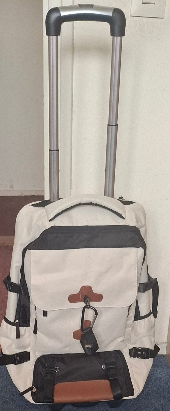 Nieuwe ruime rugzak op wieltjes met stang, 25 tot 40 cm, Nieuw, Ophalen, Overige merken
