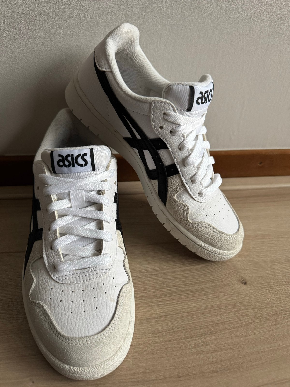 ASICS Sneakers Maat 39 - Zo goed als nieuw, Ophalen of Verzenden, Zo goed als nieuw, Wit, Sneakers of Gympen
