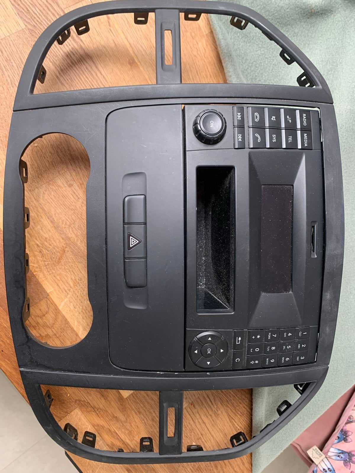 Mercedes-Benz M-Klasse W164 Middenconsole Radio Paneel, Ophalen, Gebruikt