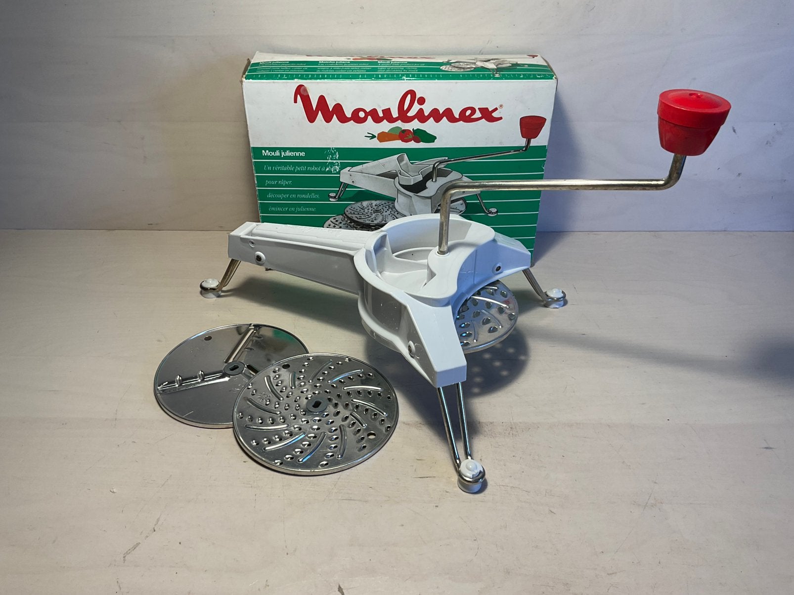 Moulinex MOULI-JULIENNE Groentenschaaf, vintage groenterasp, Ophalen of Verzenden, Zo goed als nieuw