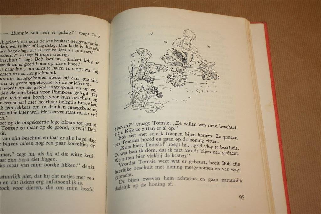 De drie dwergen - Humpie, Tomsie en Pompoen - 1951, Ophalen of Verzenden, Gelezen, Fictie algemeen