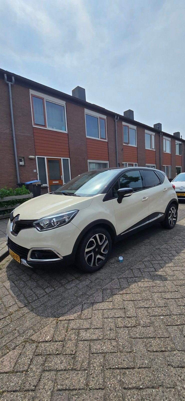 Renault Captur 0.9 TCE 90 2015 Wit, Auto's, Voorwielaandrijving, 898 cc, Euro 6, Origineel Nederlands