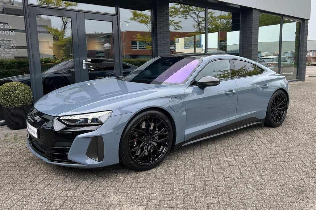 Audi e-tron GT RS 93 kWh I Carbon I BTW I Concaver Wheels, Auto's, Audi, Gebruikt, Zwart, 93 kWh, 540 min