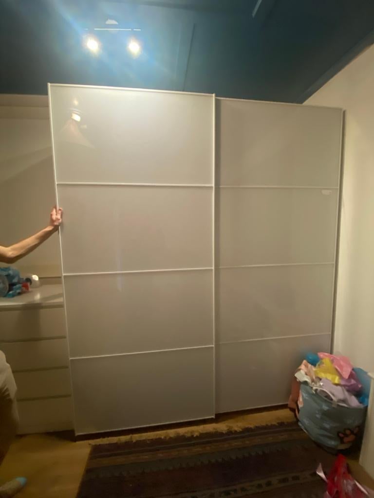 IKEA PAX Kledingkast met Schuifdeuren en Lades, Huis en Inrichting, 200 cm of meer, 150 tot 200 cm, Ophalen of Verzenden, Zo goed als nieuw