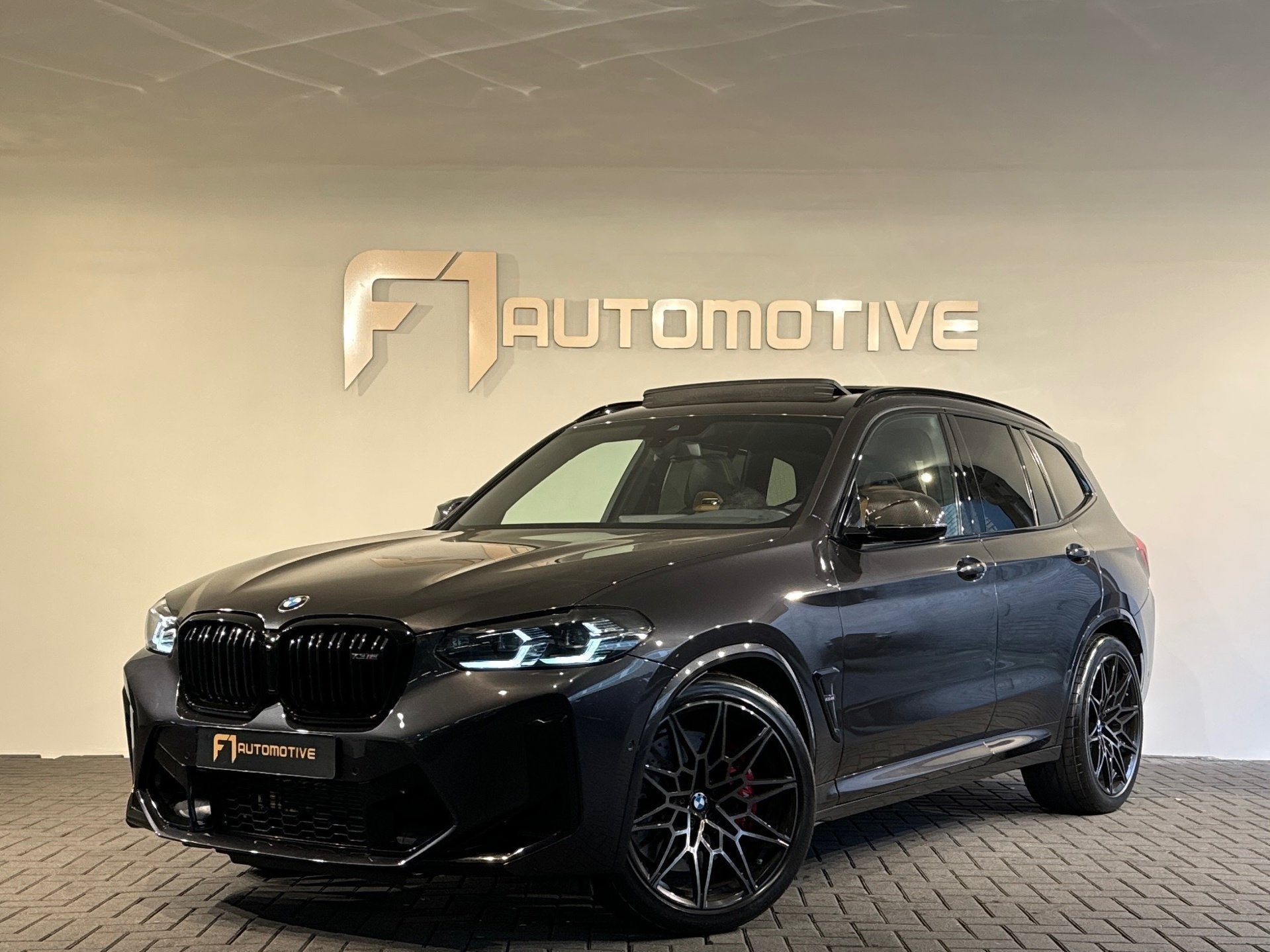 BMW X3 M Competition Pano|Carbon|HuD|H/K|Kuip|Keyless|Sfeer, Automaat, Dealer onderhouden, Gebruikt, Leder