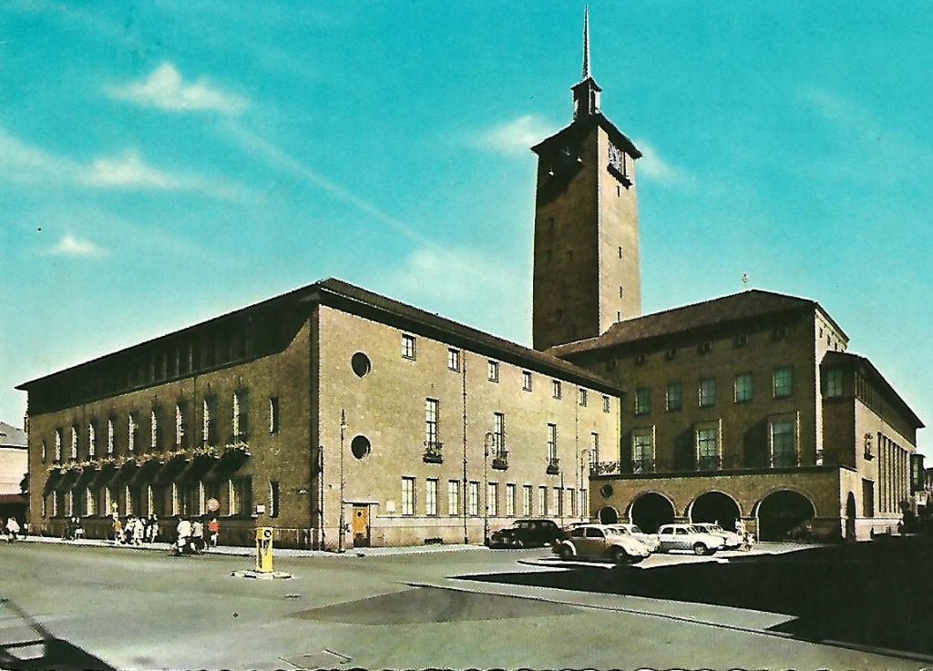 Enschede- -Stadhuis., Ophalen of Verzenden, 1960 tot 1980, Gelopen, Overijssel