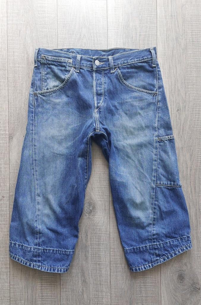 Vintage Levis Engineered twist buckle back denim jorts short, Blauw, W32 (confectie 46) of kleiner, Ophalen of Verzenden, Gedragen
