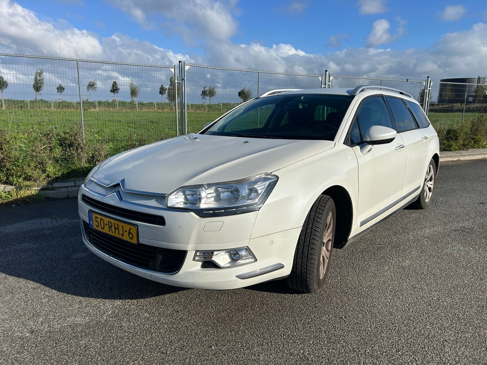 Citroën C5 1.6 VTI 88KW Tourer EGS 2011 Wit, Auto's, Euro 5, Zwart, 4 cilinders, Leder en Stof