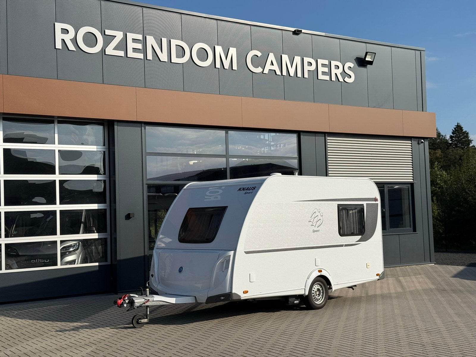 Knaus Sport 400 QD - 2018 - eerste eigenaar - lithium - move, Caravans en Kamperen, Vast bed, Bedrijf, Treinzit, Tot en met 3