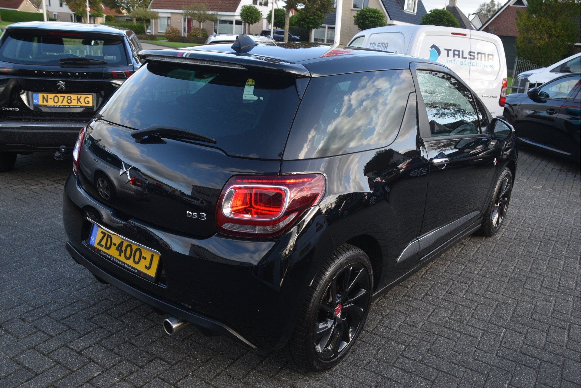 DS DS 3 1.2 PureTech Performance Line Carplay | Navi | LMV |, Auto's, Stof, Gebruikt, 1199 cc, Origineel Nederlands