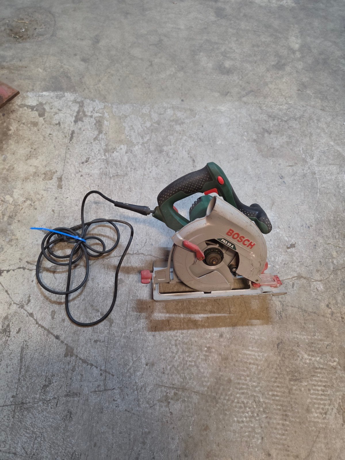 Bosch PKS55A cirkelzaag met klein defect, Ophalen of Verzenden, Gebruikt