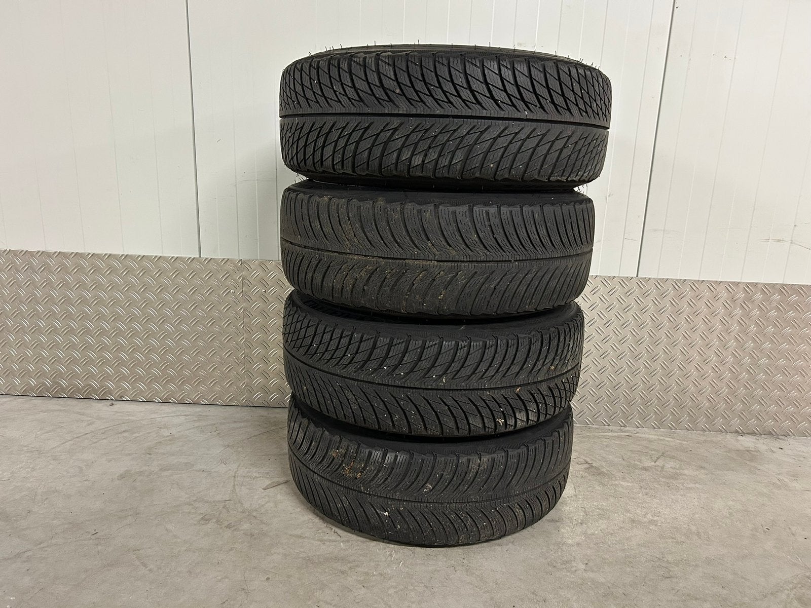 Originele Hyundai I20N I30N 18 inch 5x114,3 Michelin winter, Ophalen, 18 inch, Banden en Velgen, Winterbanden
