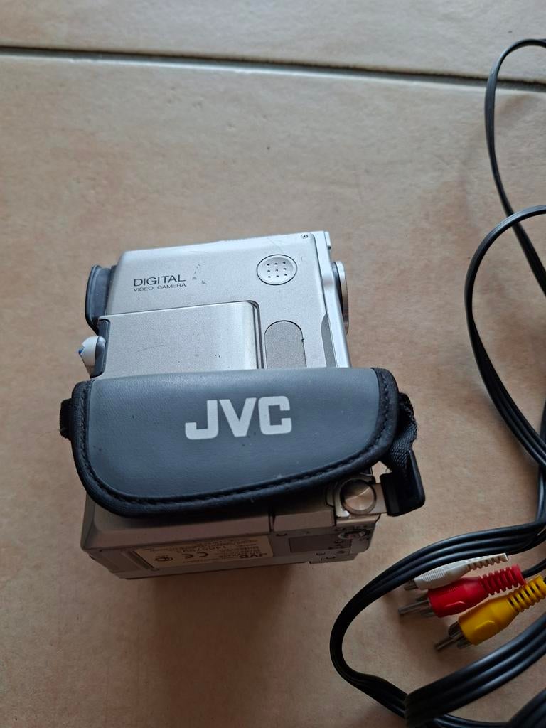 JVC cam vidio video camera., Ophalen of Verzenden, Mini dv, JVC, 20x of meer