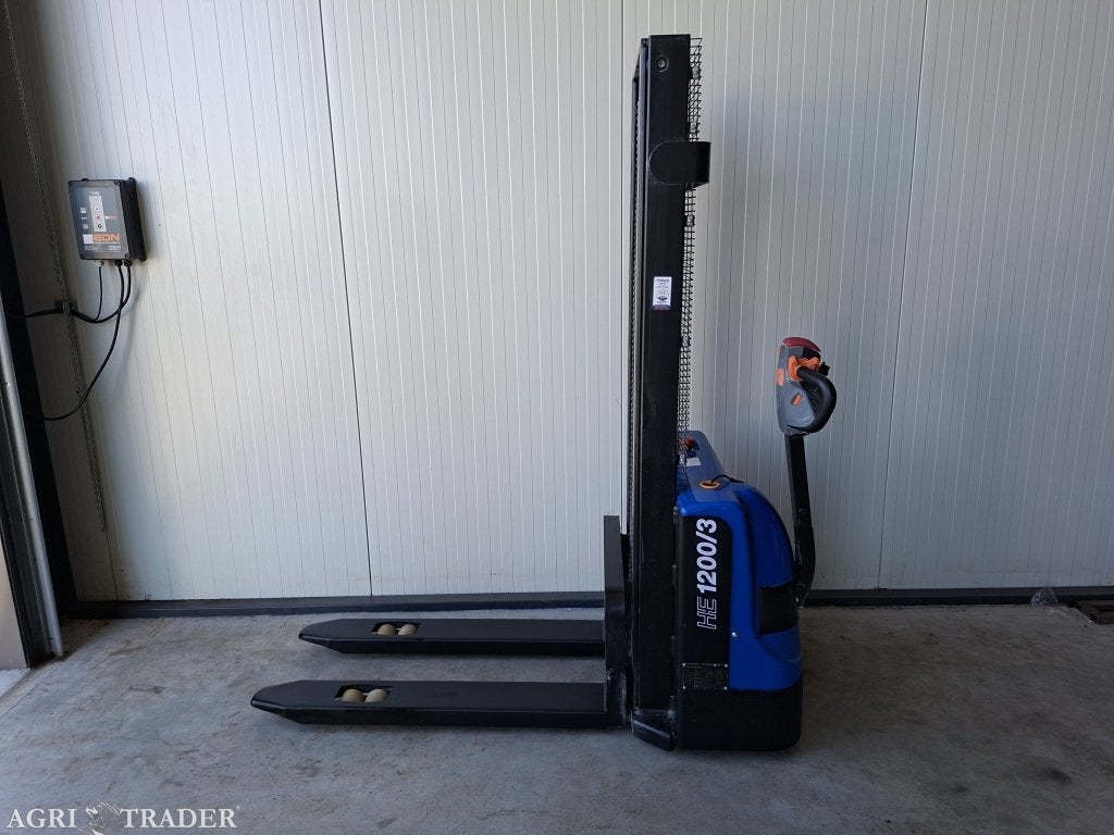 elektrische stapelaar 3000 mm 1200 kg bj 11-2022