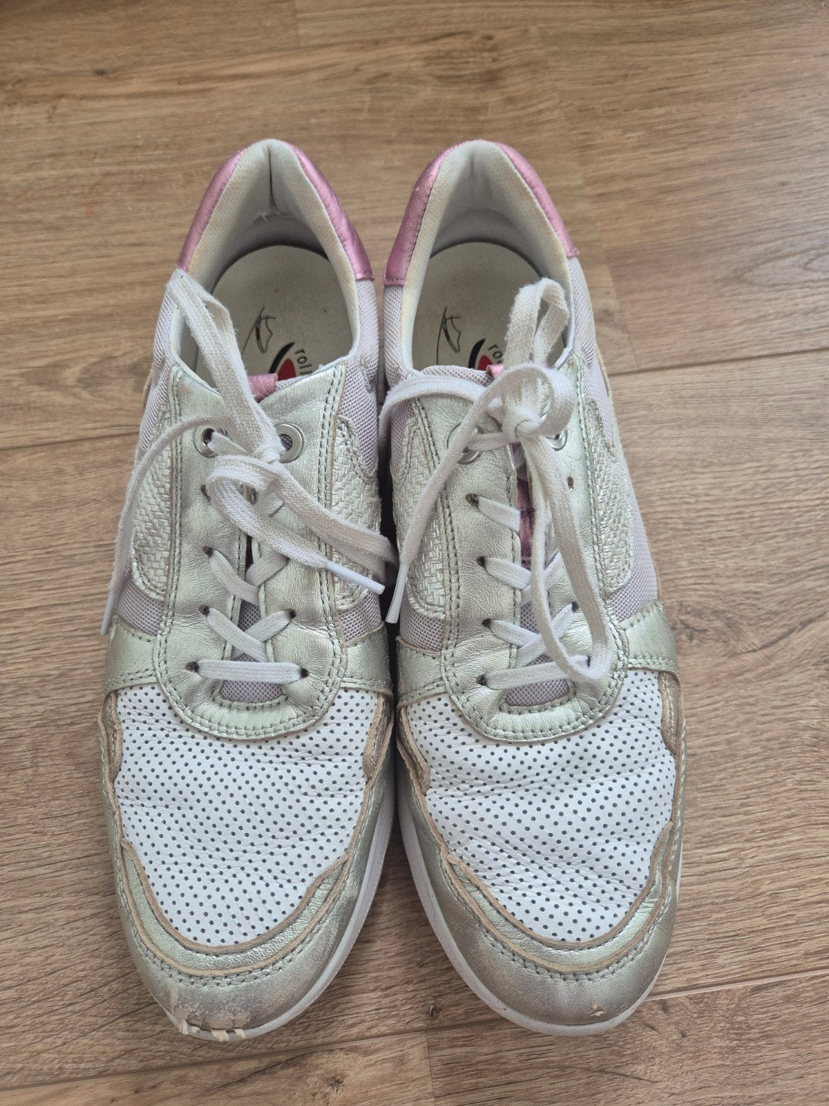Rollingssoft Sneakers Maat 8 (ca. 42) - Wit/Goud, Rollingssoft, Wit, Ophalen of Verzenden, Sneakers of Gympen