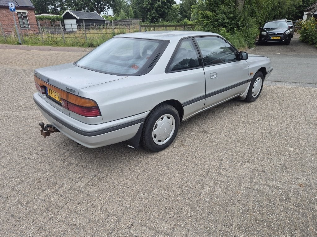 Mazda 626 schuurvondst 2.0-12V GLX (bj 1989, automaat), foto 4
