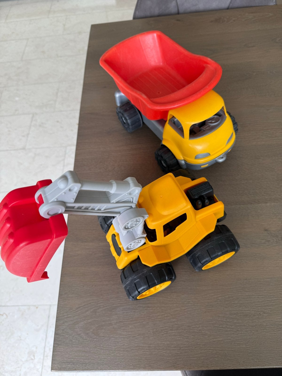 Grote speelgoed graafmachine en kiepwagen set, Ophalen, Gebruikt