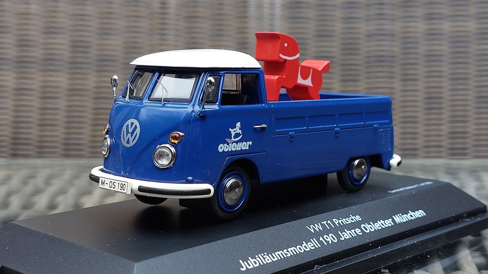 Schuco VW T1 190 jaar Obletter, Hobby en Vrije tijd, Verzenden, Auto, Schuco