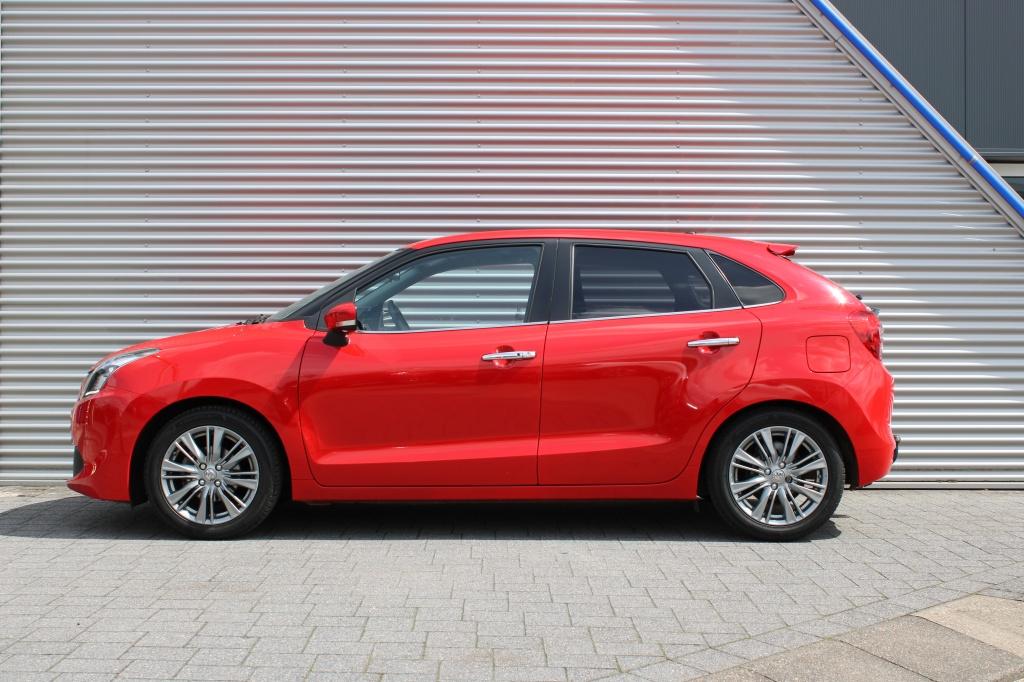 Suzuki Baleno 1.2 SmartHybrid High Executive |Trekhaak |Navi, Auto's, Suzuki, Stof, Gebruikt, 4 cilinders, Origineel Nederlands