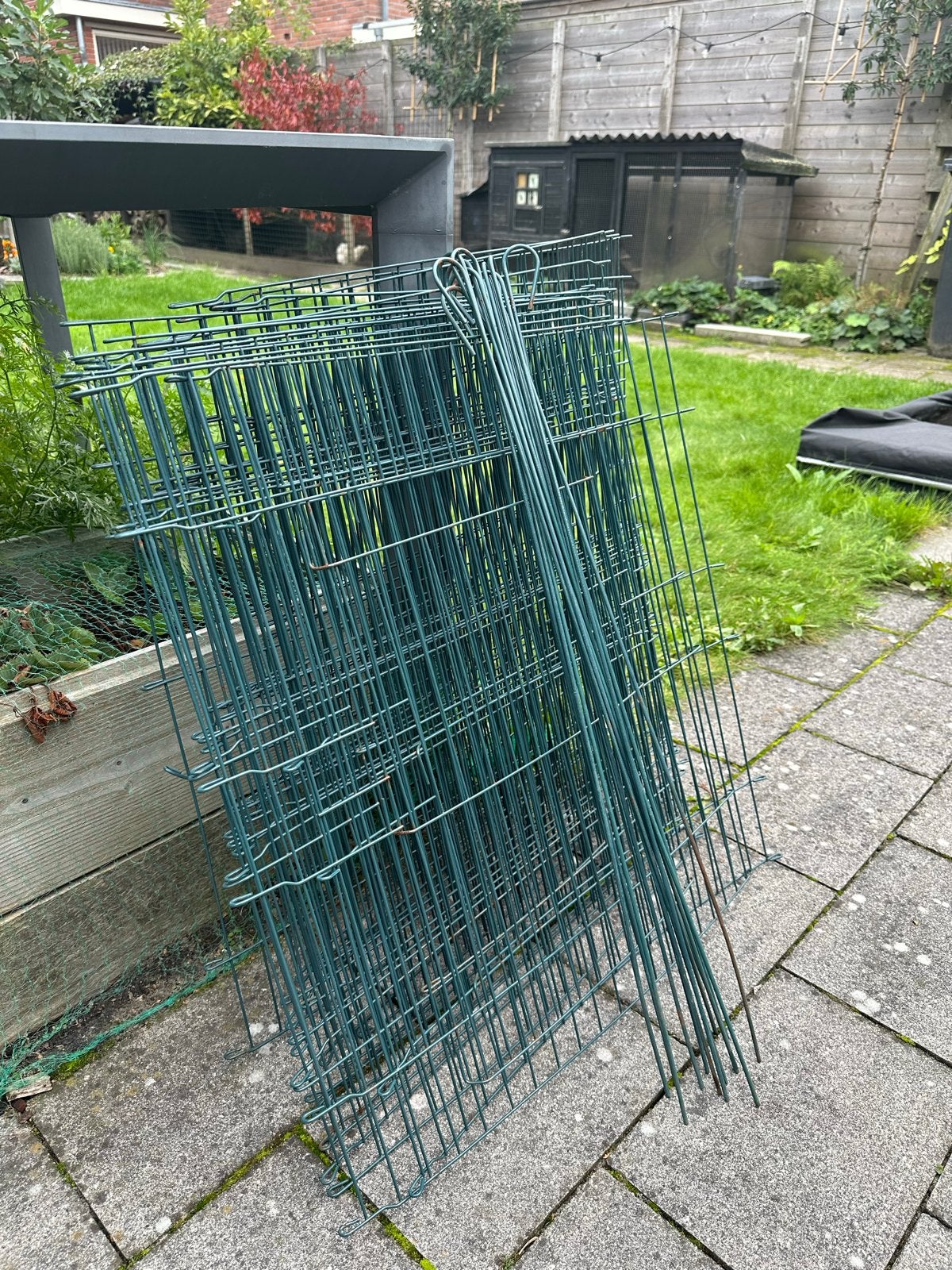 Dierenren 16 losse hekjes en pinnen, Ophalen, Gebruikt
