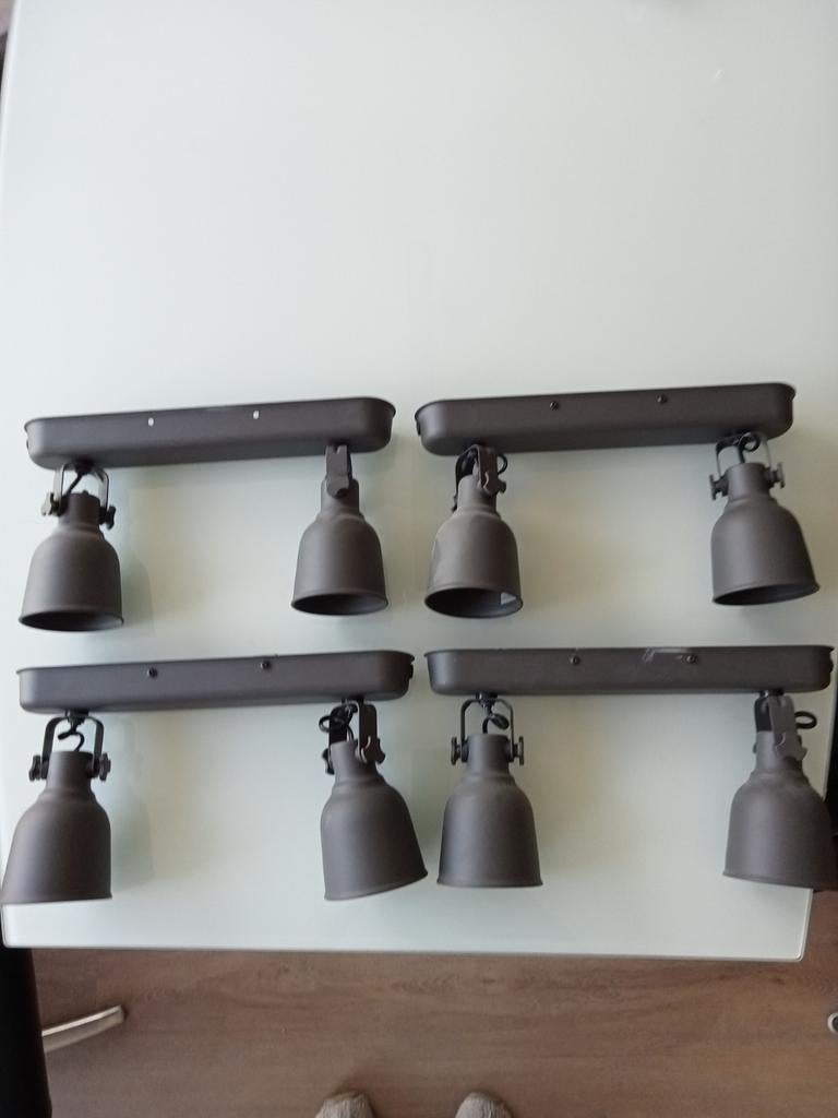 4x IKEA Hektar Plafondrail met 2 Verstelbare Spots, Huis en Inrichting, Lampen | Spots, Ophalen, Gebruikt, Metaal of Aluminium