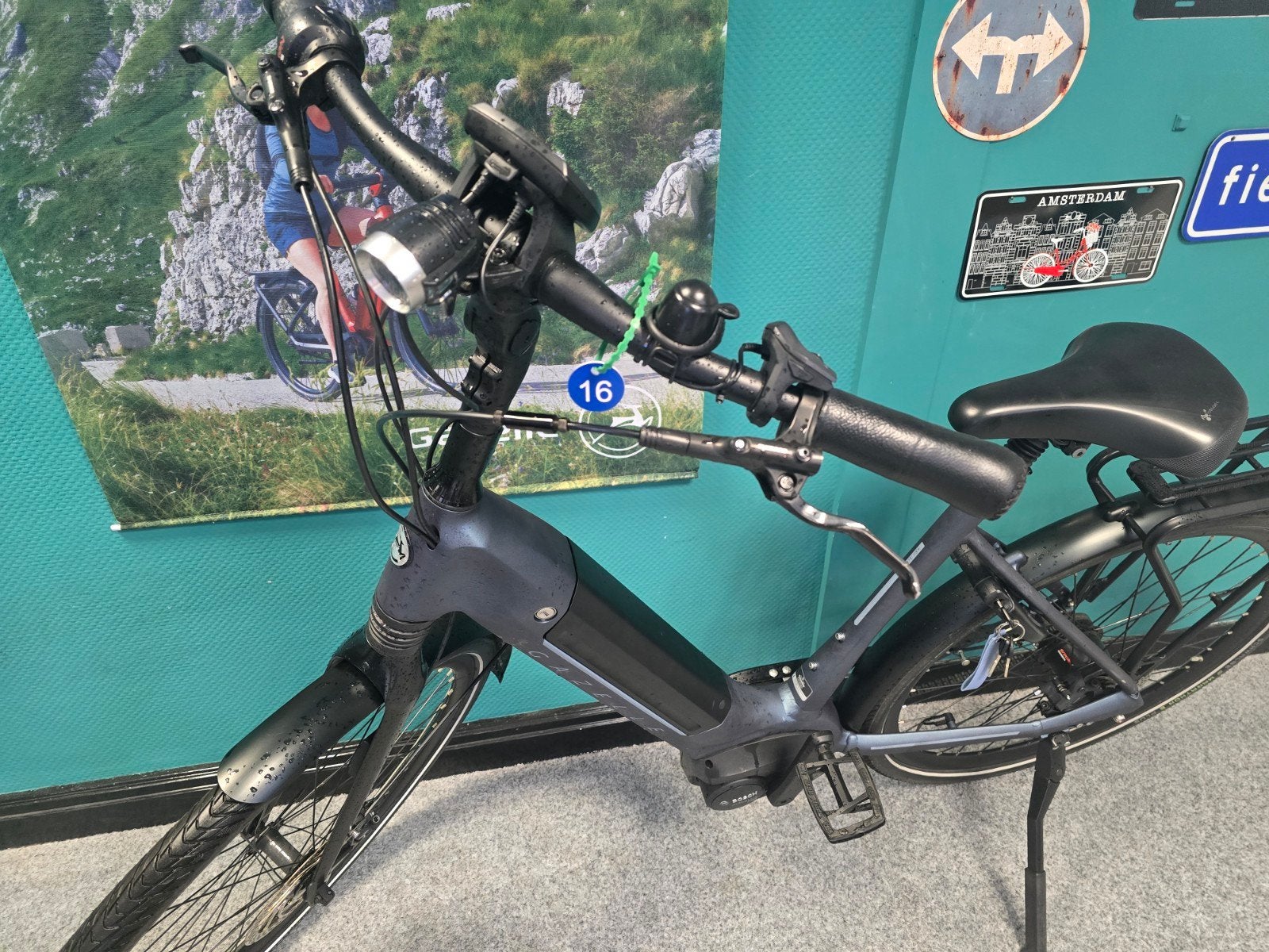 Gazelle Ultimate C8+ Beltriem 500Wh, Frame 53, Topstaat, Fietsen en Brommers, Elektrische fietsen, Ophalen, Zo goed als nieuw