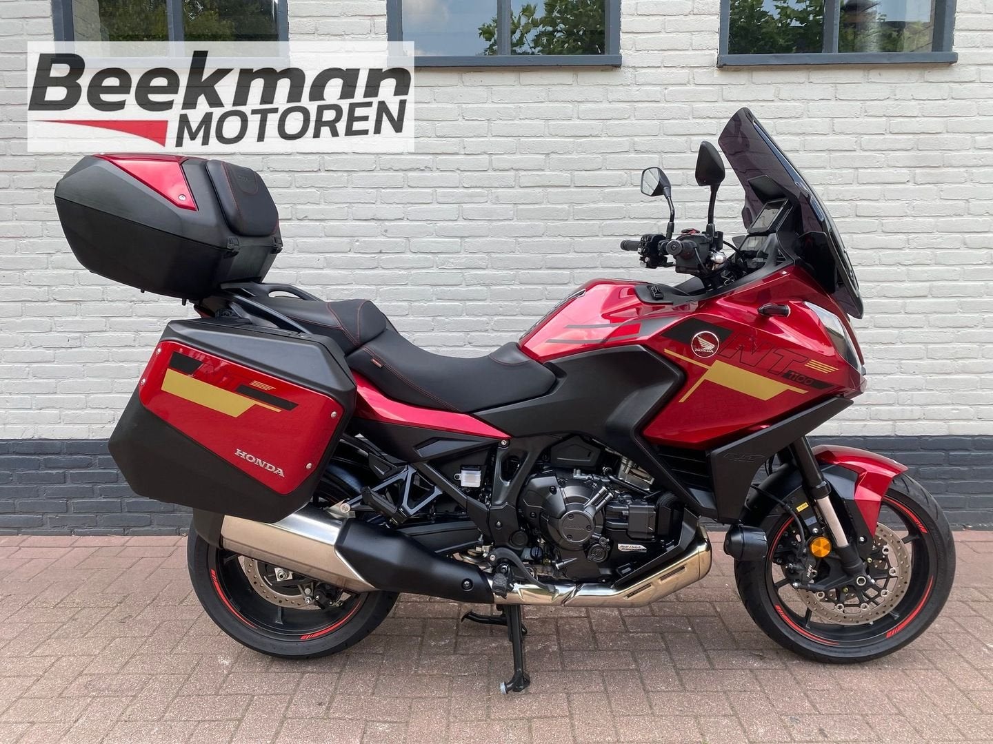 HONDA NT 1100 DCT (bj 2024) 2,305 km Kofferset NL / 1e eig, HONDA, Motorrijbewijs A, Bedrijf, Onbekend