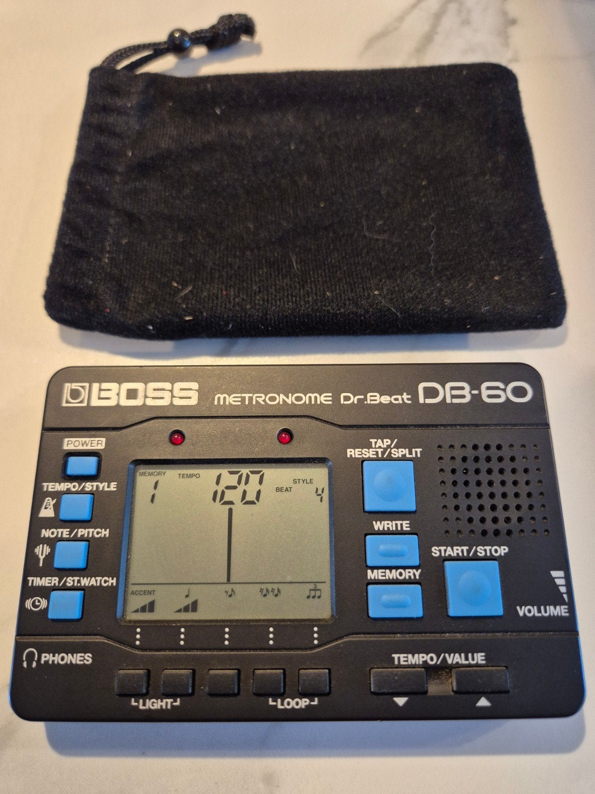 Boss Metronoom Dr. Beat DB-60 met hoesje, Muziek en Instrumenten, Overige Muziek en Instrumenten, Ophalen of Verzenden, Zo goed als nieuw