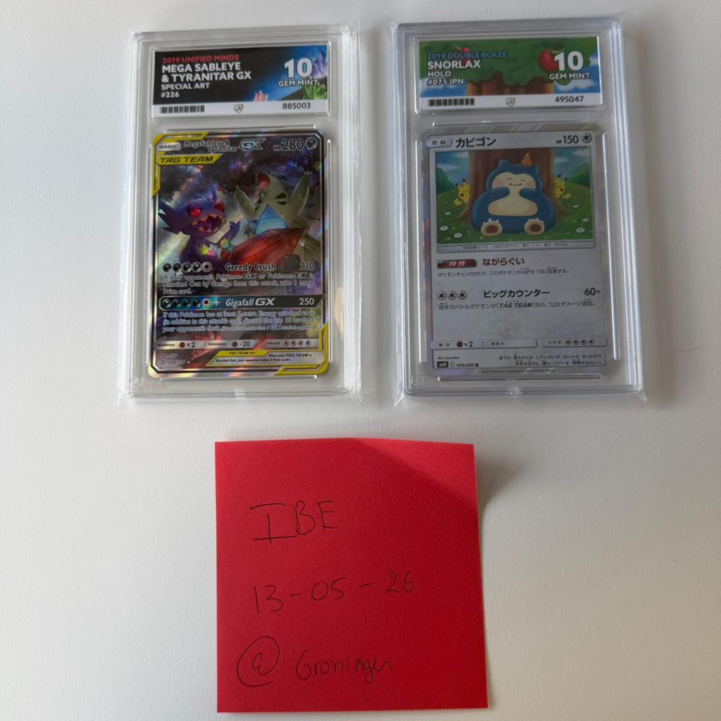 ACE 10 Pokémon Slabs – Sableye/Tyranitar & Snorlax, Ophalen of Verzenden, Zo goed als nieuw