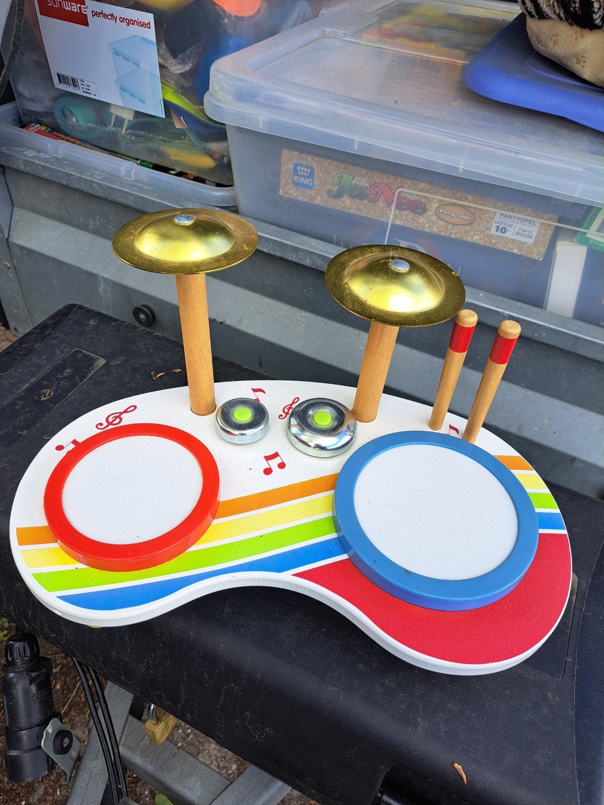 Muziek instrument, Ophalen