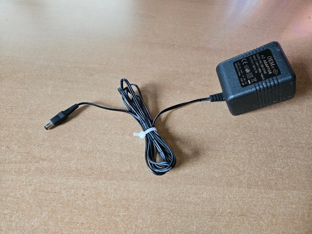 OEM ac adapter 12V 1A, Ophalen of Verzenden, Gebruikt
