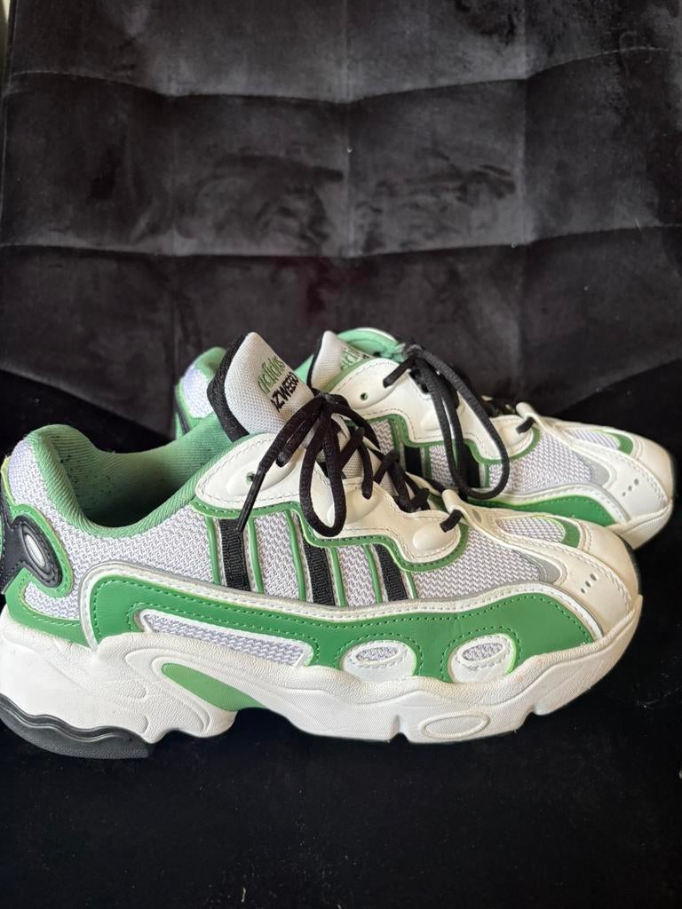 Adidas sneaker, worn once, size 37 1/3, Ophalen of Verzenden, Zo goed als nieuw, Groen, Sneakers of Gympen