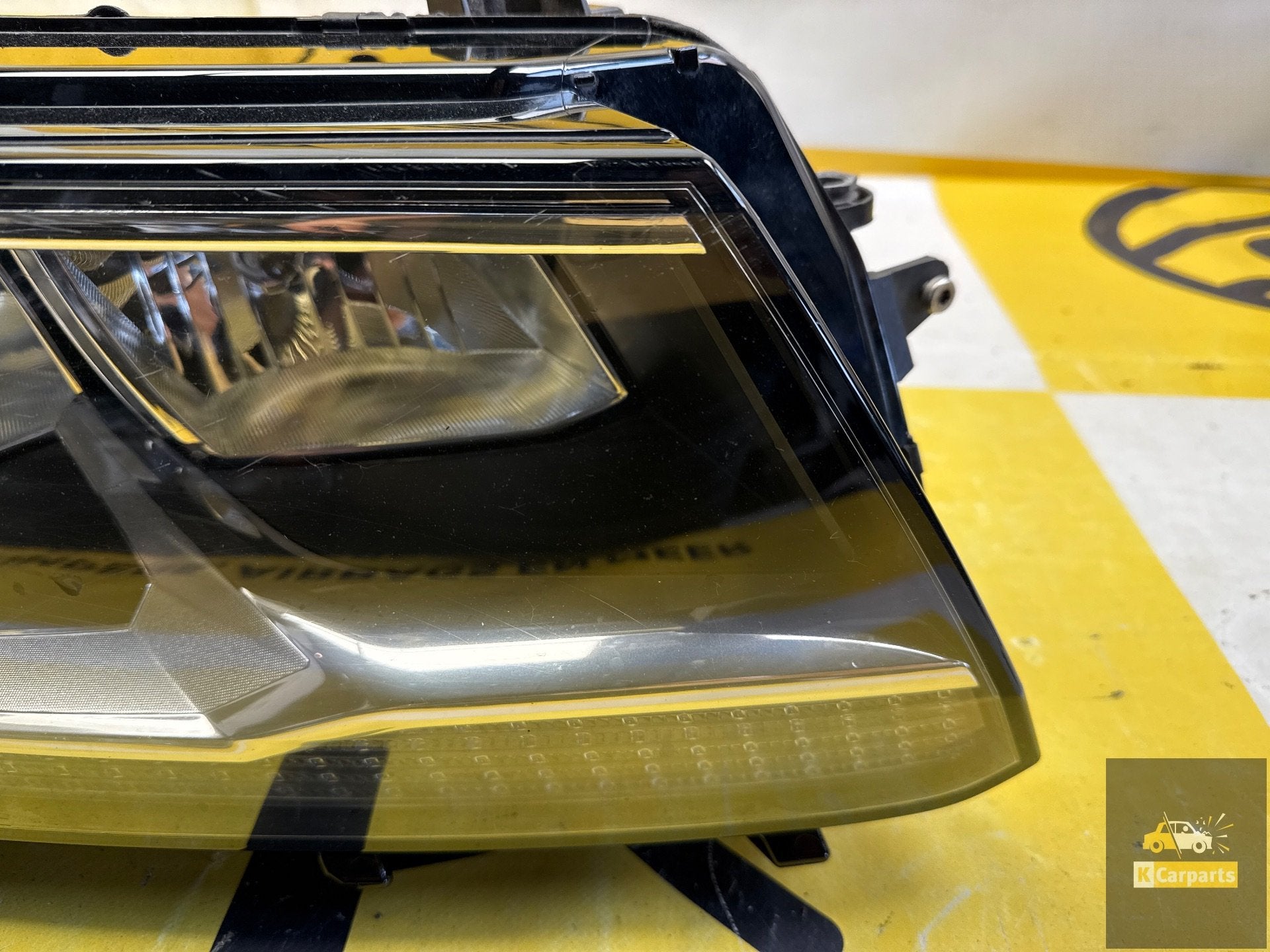 Volkswagen VW Tiguan halogeen rechts Koplamp 5NB941006B, Gebruikt, Volkswagen, Volkswagen AG, Berliner Ring 2
38440  Wolfsburg, DE