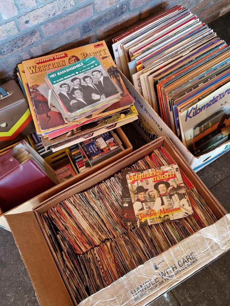 Verzameling lp's en singels, Ophalen